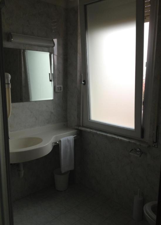 Hotel Mareblu سينِغاليا المظهر الخارجي الصورة