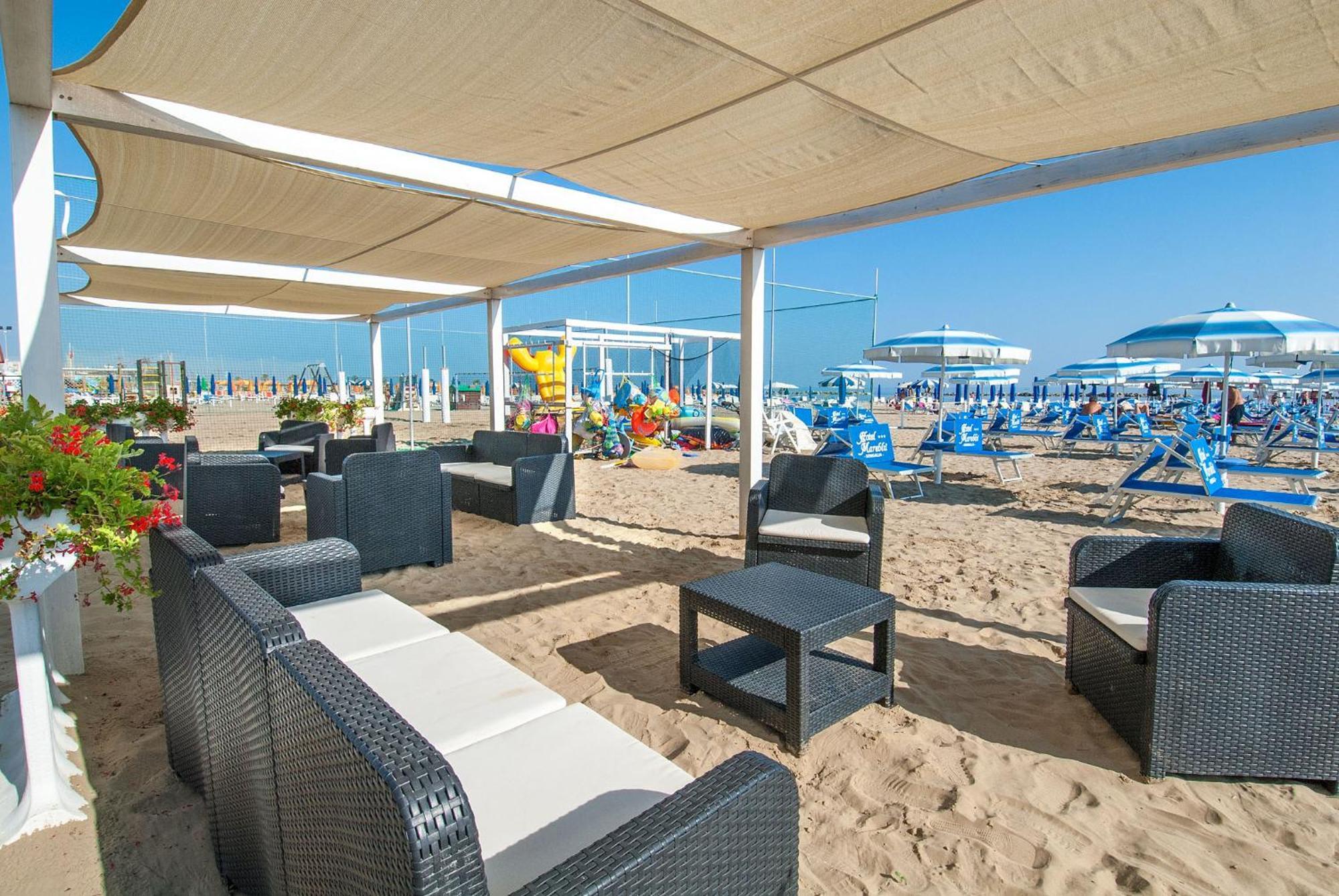 Hotel Mareblu سينِغاليا المظهر الخارجي الصورة