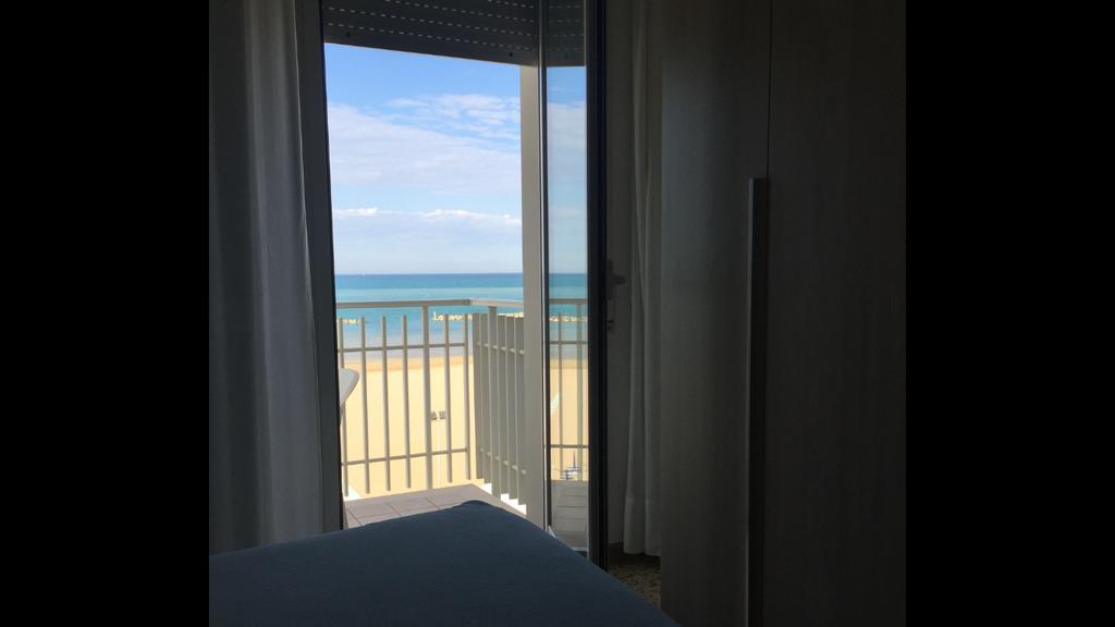 Hotel Mareblu سينِغاليا المظهر الخارجي الصورة